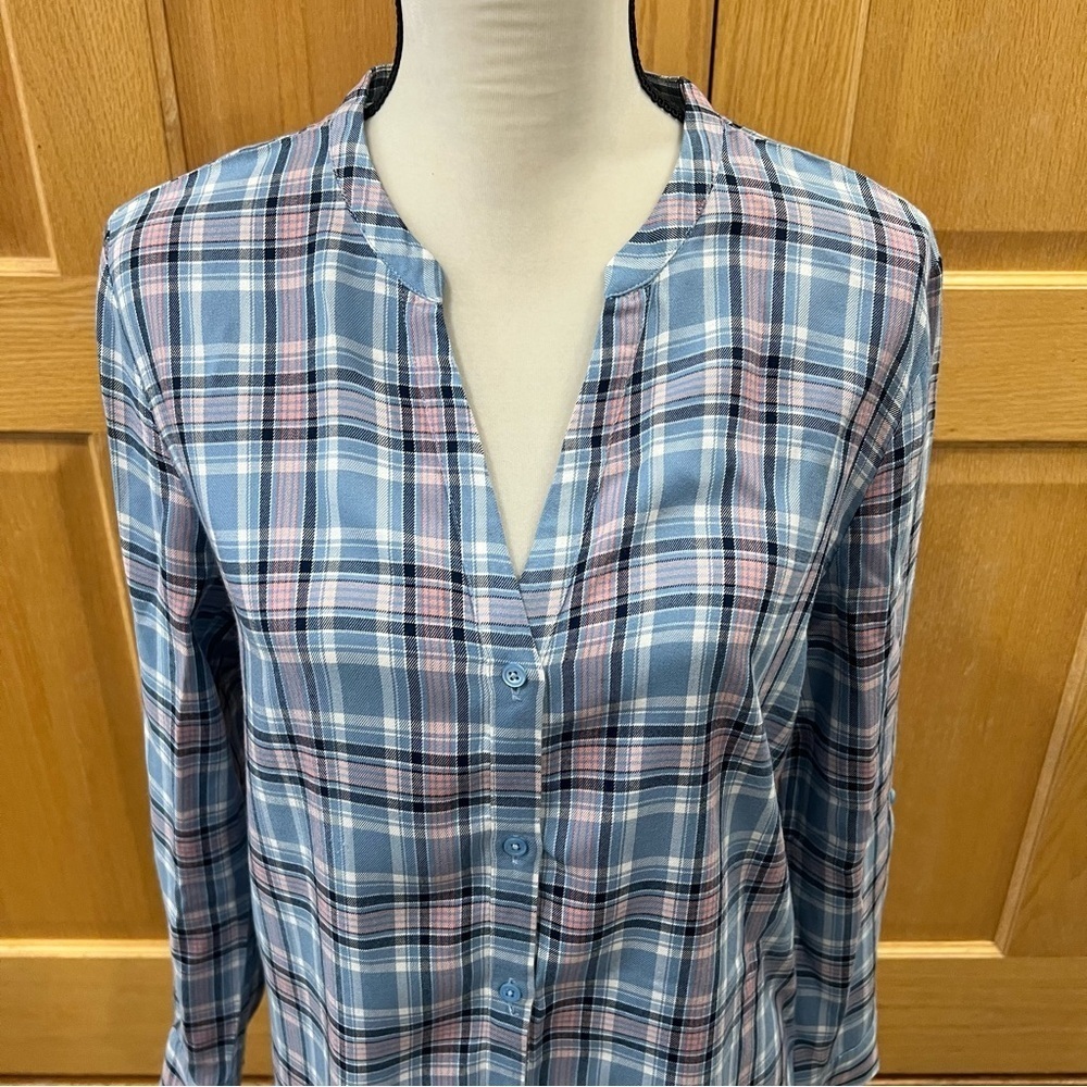 Women’s Dane Blue Plaid V-Neck Soft Joie Button Up Long Sleeve Blouse Size M